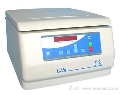 L-420臺(tái)式低速自動(dòng)平衡離心機(jī)