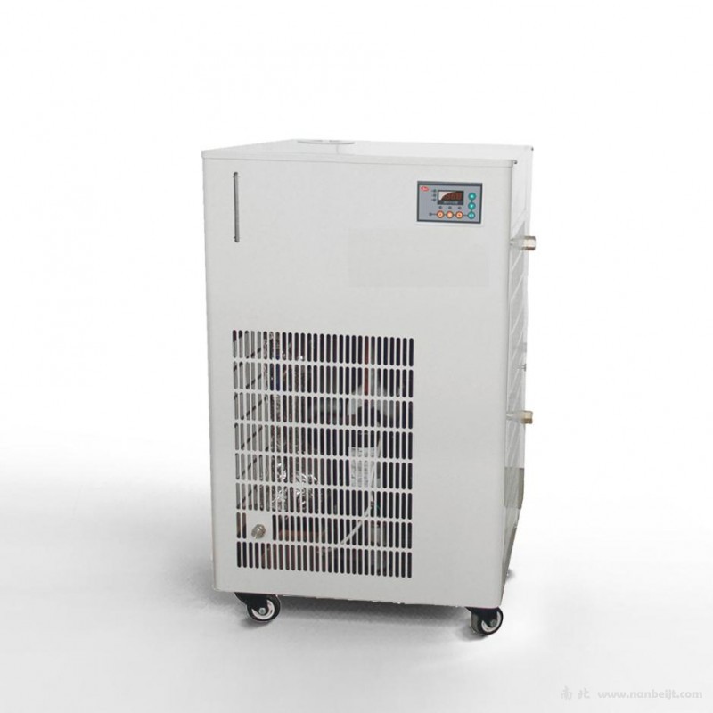 DL-1000大制冷量循環(huán)冷卻器