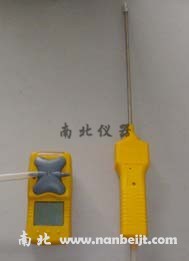 外置泵吸式四合一氣體檢測(cè)儀